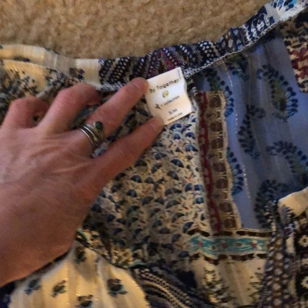 Multi colored blouse - Picture 2 of 2